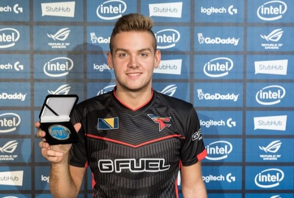 aurora 晋级季后赛， FURIA Esports 离开 PGL 布加勒斯特 2025